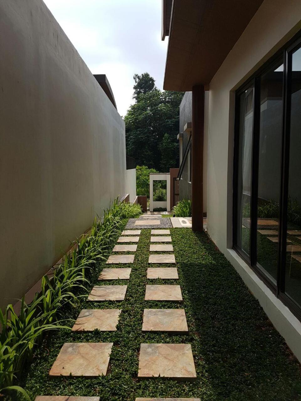 Ophelia At Vimala Hills Bogor