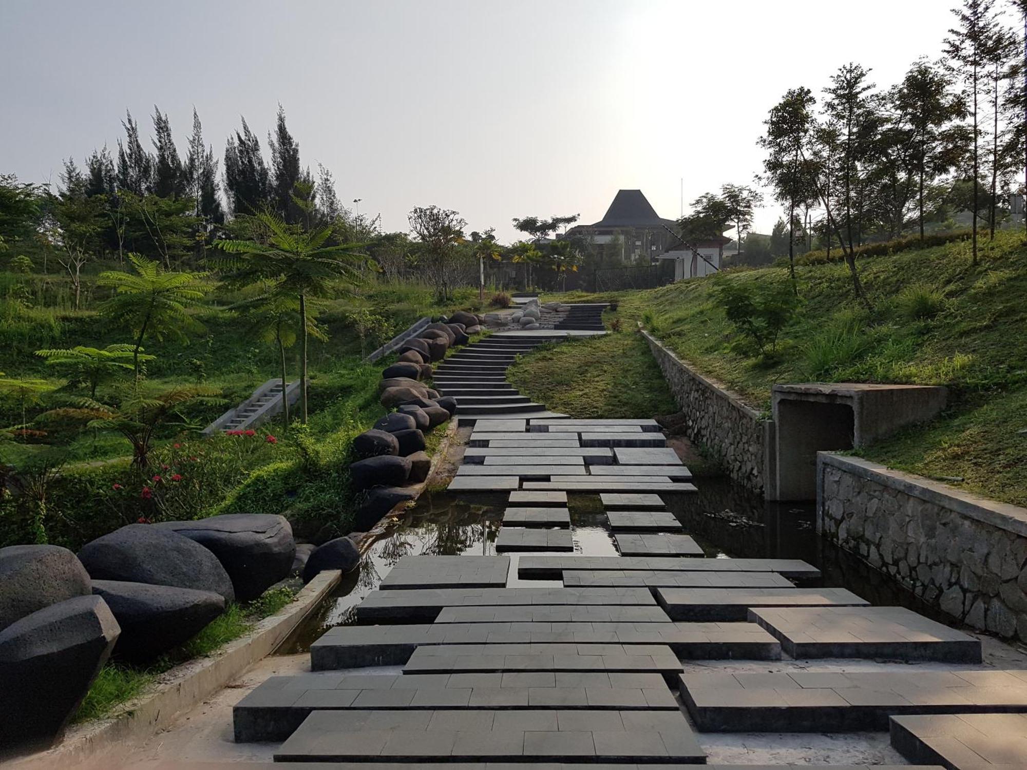 Ophelia At Vimala Hills Villa